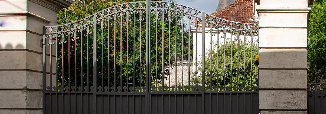 Wooden Swing Gate Repair in Hoffman Estates, IL